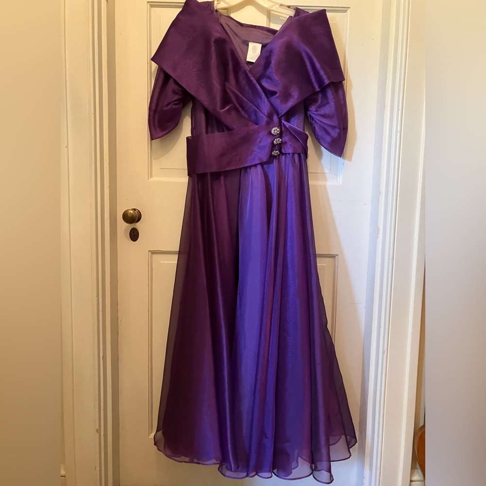 Watters and Watters Purple Evening Gown with Elegant Portrait Collar